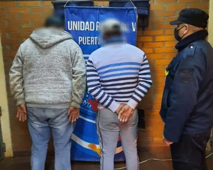 Sorprendieron a dos hombres en pleno robo de yerba mate en Puerto Libertad