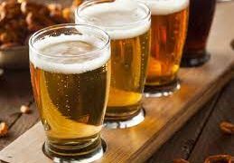 Regalan cerveza para incentivar la vacunación en los jóvenes tucumanos