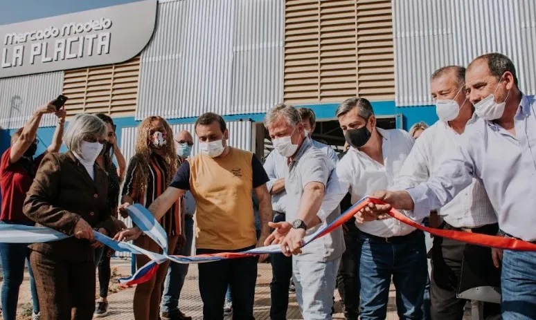 Herrera Ahuad inauguró el nuevo edificio de “La Placita” en Puerto Rico