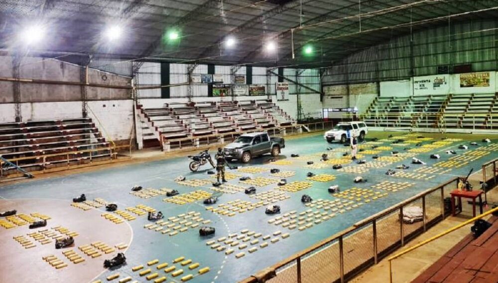 Incautaron una camioneta con más de una tonelada de marihuana