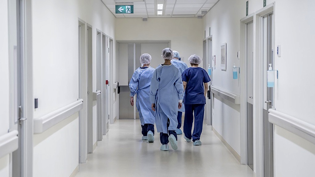 Salud autorizó un aumento del 41,14% en las cuotas de la medicina prepaga en cuatro tramos