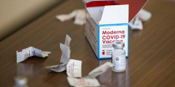 Coronavirus: Europa aprueba la vacuna de Moderna para jóvenes de 12 a 17