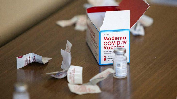 Coronavirus: Europa aprueba la vacuna de Moderna para jóvenes de 12 a 17