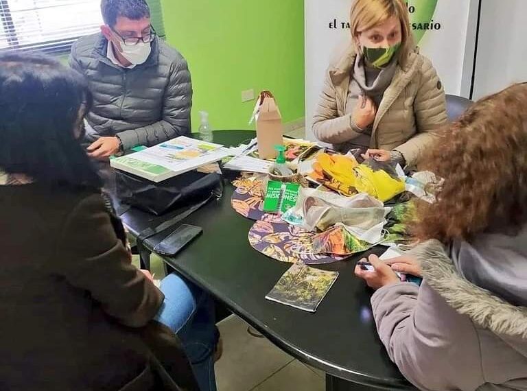 Emprendedores barriales comenzarán a producir para programas provinciales