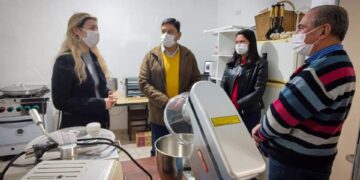 Continúan fortaleciendo la labor de los emprendedores de la Economía Social