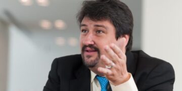 Closs plantea la necesidad de aumentar la masa coparticipable y modificar el sistema de reparto de los recursos federales