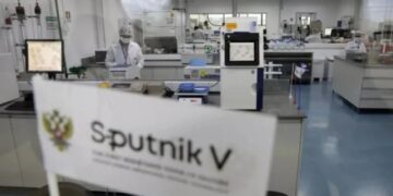 Comenzó la distribución de un millón de dosis de Sputnik V producidas en el país