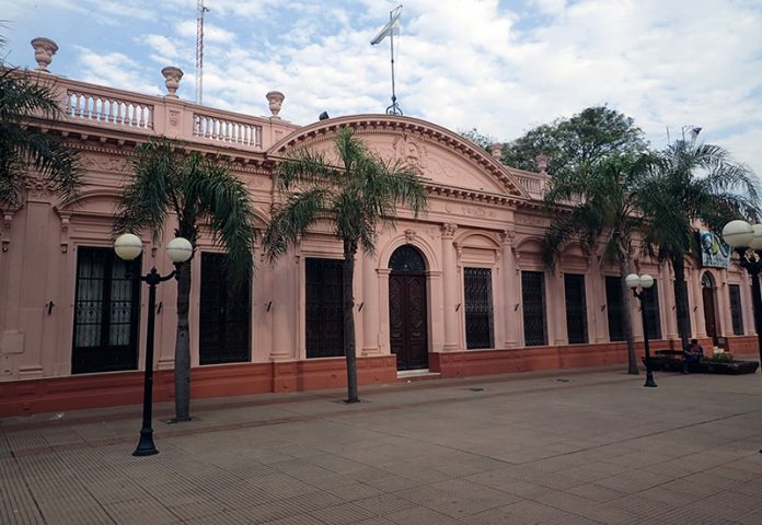 El gobernador Herrera Ahuad decretó el regreso a la presencialidad de todos los empleados de la administración pública de Misiones mayores de 60 años