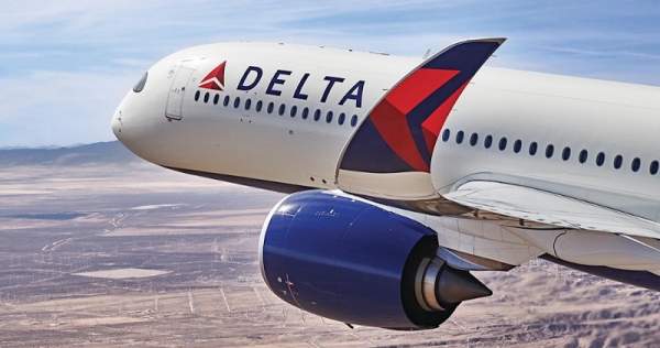 Estados Unidos: Una aerolínea sancionará a empleados que no se vacunen contra el coronavirus