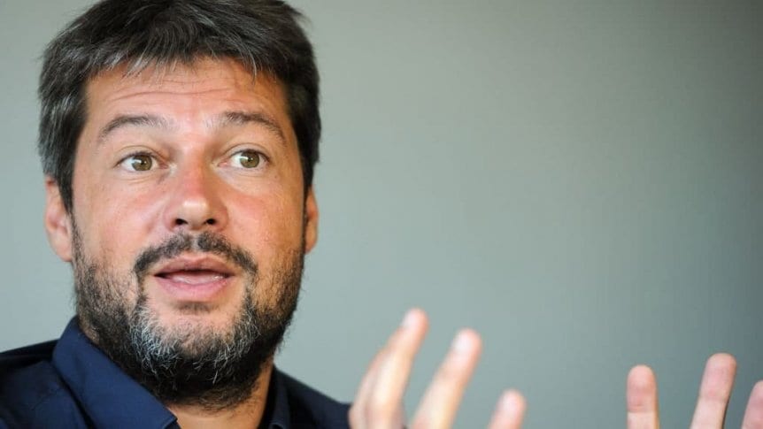 Lammens habló de la vuelta del público en el fútbol argentino: “En los próximos días vamos a dar un cronograma”