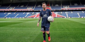 Fútbol: Messi ya entrena junto a sus nuevos compañeros en el París Saint Germain