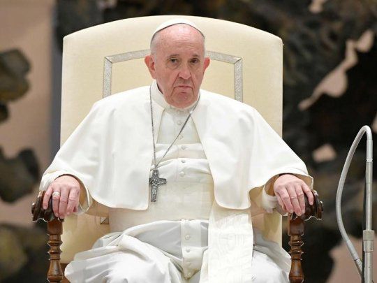 Interceptaron en Milán una carta con tres balas dirigida al papa Francisco