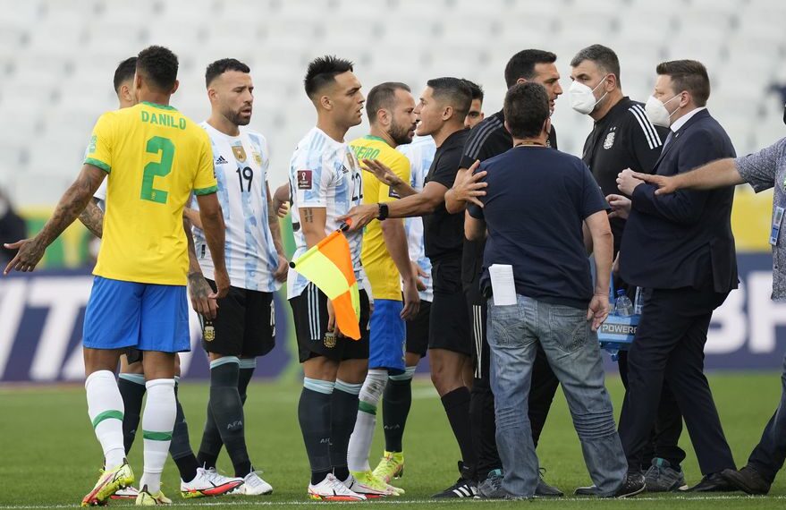 La suspensión de Brasil-Argentina: claves para entender lo que pasó con el partido