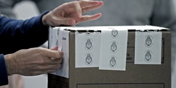 Cómo cerrar el sobre de votación en las PASO del domingo próximo