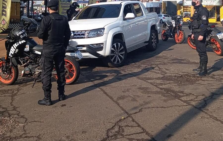 Interceptaron una camioneta partícipe de una picada sobre la avenida Quaranta