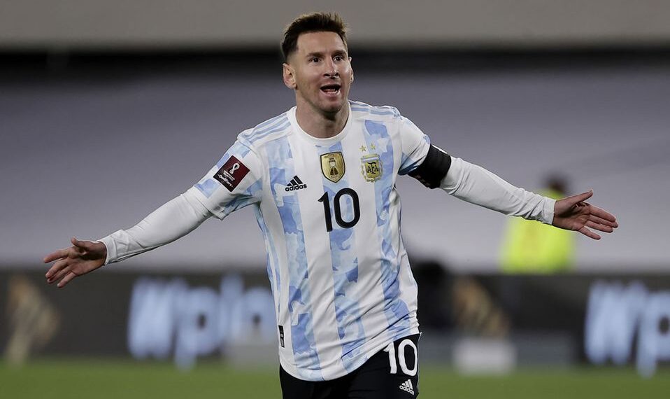 Messi superó el récord de Pelé como máximo goleador en selecciones sudamericanas