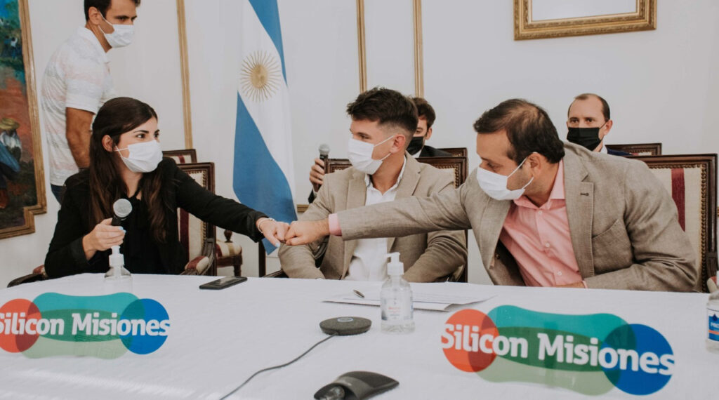Herrera Ahuad acompañó a Silicon Misiones en firma de convenio con la empresa agrosustentable