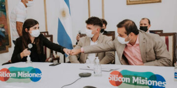 Herrera Ahuad acompañó a Silicon Misiones en firma de convenio con la empresa agrosustentable