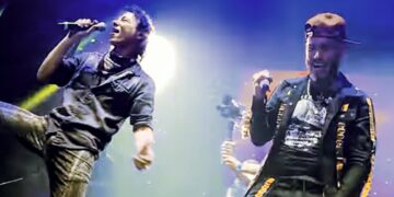 Javier Calamaro presentó una nueva versión de “Quitapenas” junto a Ulises Bueno