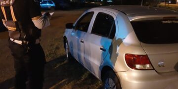Incautaron en un control vehicular un auto robado en Buenos Aires