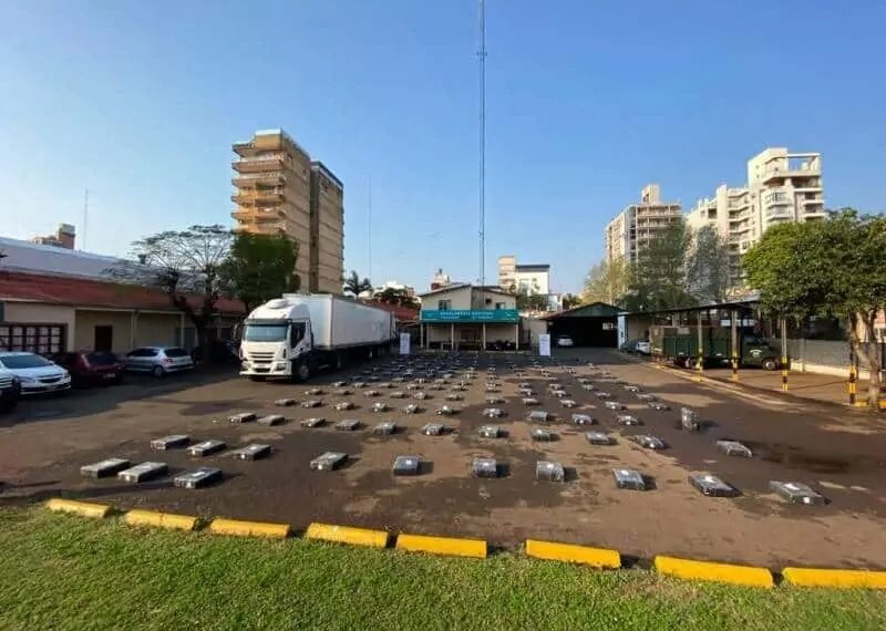 Trasladaba más de 3.980 kilos de marihuana en un doble fondo de un camión
