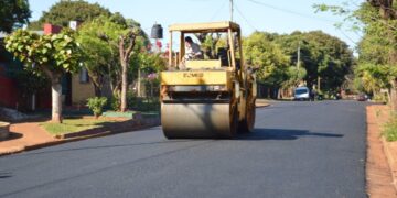 En lo que va del año, el Municipio asfaltó más de 600 cuadras