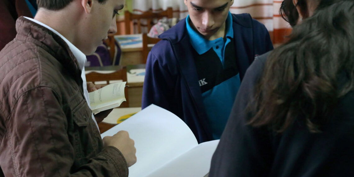 La Biblioteca del Parque invita a un Club de Lectura para adultos