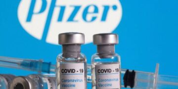 Vacunación: llega el primer lote de vacunas Pfizer contra el coronavirus