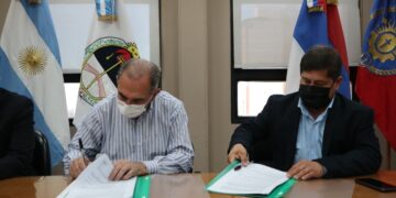 Firmaron convenio para la aplicación en Posadas del programa de Municipios y Comunidades Salud