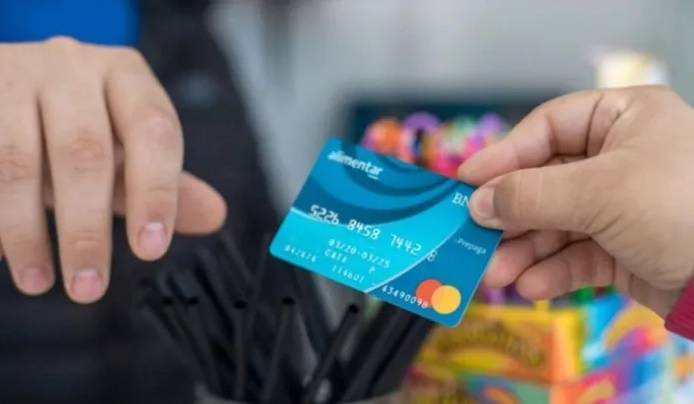 Desde noviembre, el dinero de la Tarjeta Alimentar podrá utilizarse para todo tipo de gasto