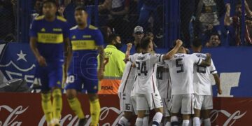 Vélez le ganó a Boca en Liniers y le cortó una racha de tres triunfos consecutivos