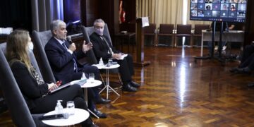 Feletti coordinó con las provincias y los consumidores garantizar el acuerdo de precios