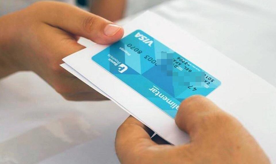 Tarjeta Alimentar para jubilados y pensionados de la mínima: Nación estudia su implementación