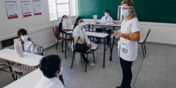 Se fijó un piso de 190 días de clases para el ciclo lectivo 2022 en todo el país