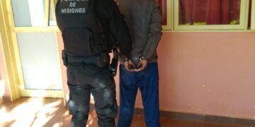 Posadas: detuvieron a  un hombre que intentó robar cables del alumbrado público