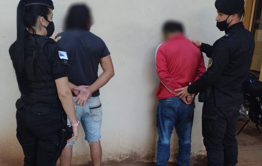 Posadas: las cámaras del 911 captaron a dos motociclistas cuando circulaban alcoholizados por la avenida Uruguay