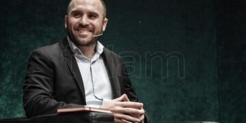 Guzmán: “Proyectamos un crecimiento del PIB para este año de casi un 10%”
