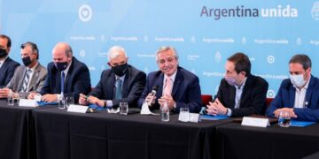Con el eje en la transformación de empleo genuino, se reune el Consejo Económico y Social