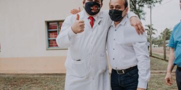En el centenario de la Escuela N°95 el Gobernador valoró en Almafuerte el rol de los docentes en las aulas