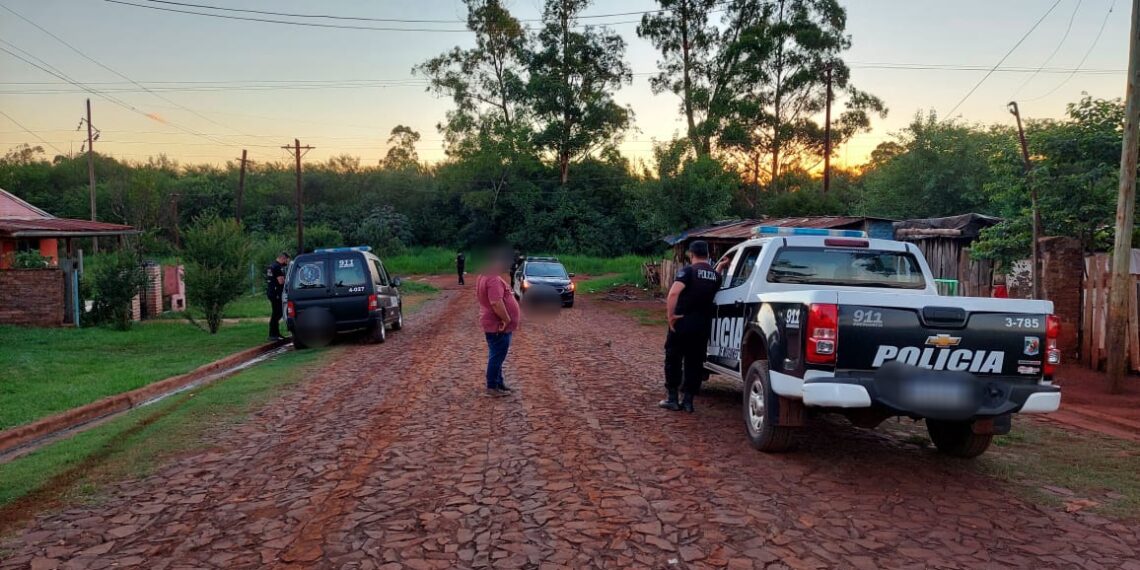 Atacó a un joven con un machete y fue detenido
