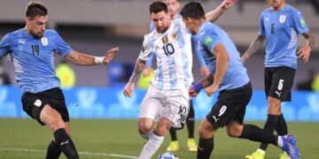 Eliminatorias: polémica por los precios de las entradas para Uruguay-Argentina