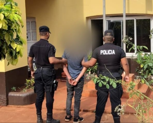Operativos rurales: irrumpió en la casa de su vecino, lo atacó a golpes y fue detenido