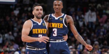 Básquetbol de la NBA: Gabriel Deck, otra vez fuera, y Campazzo, protagonista