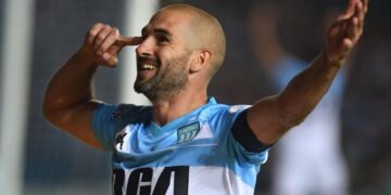 Lisandro López se va de Racing y ¿se retira del fútbol?