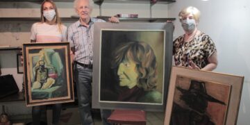 La familia de Olga Zamboni donó obras de la recordada escritora misionera