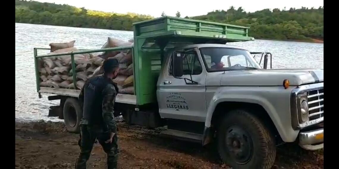 Prefectura secuestró 8 toneladas de granos de maíz en Misiones