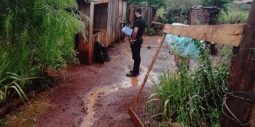 San Pedro: Policías asistieron a varias familias afectadas por las lluvias
