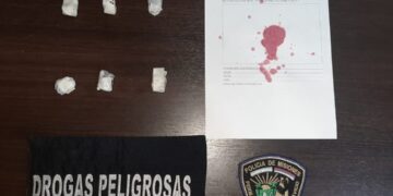 Campo Grande: intentó ingresar marihuana para un detenido en un paquete de galletitas y lo descubrieron