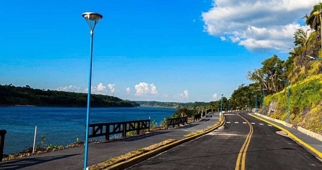 El vicegobernador Carlos Arce presidió la inauguración de la costanera de Puerto Piray