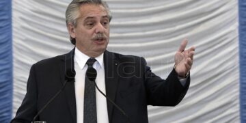 Fernández: “Buscamos un acuerdo que permita crecer y ordenar la economía”